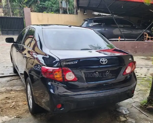 Toyota Corolla 2009 Black