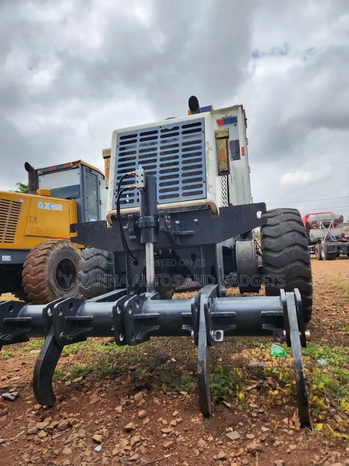 Foreign Used Grader