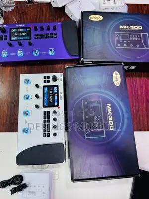 M-Vave MK-300 Guitar/Bass Amp Modeler and Effects Processor.