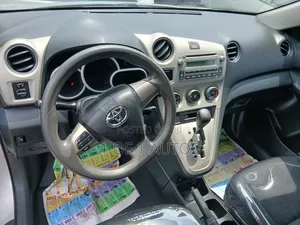 Toyota Matrix 2012 Silver