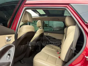 Hyundai Santa Fe 2015 Red
