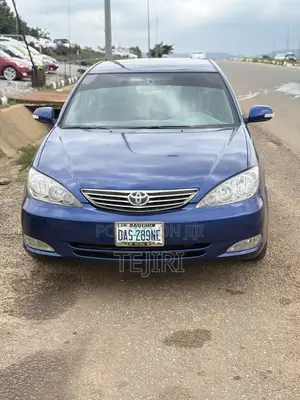 Toyota Camry LE 4dr Sedan (2.4L 4cyl 5M) 2002 Blue