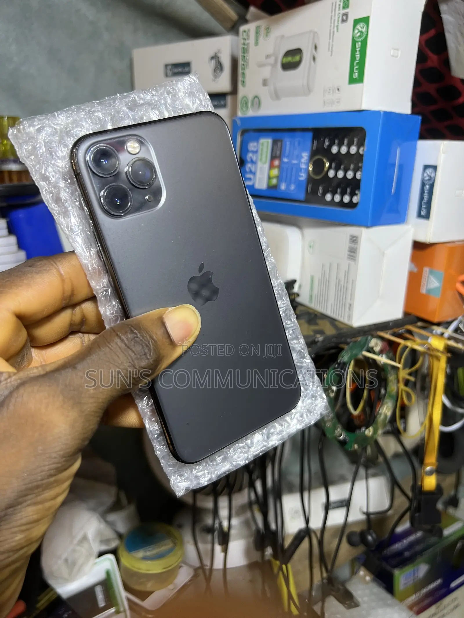 Apple iPhone 11 Pro 64 GB Gray