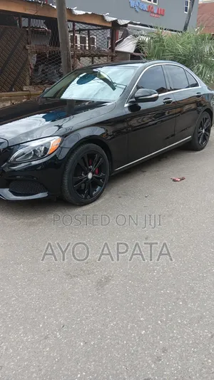 Mercedes-Benz C300 2015 Black