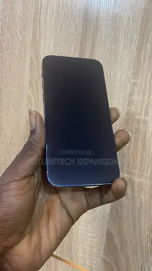 Apple iPhone 12 64 GB Black