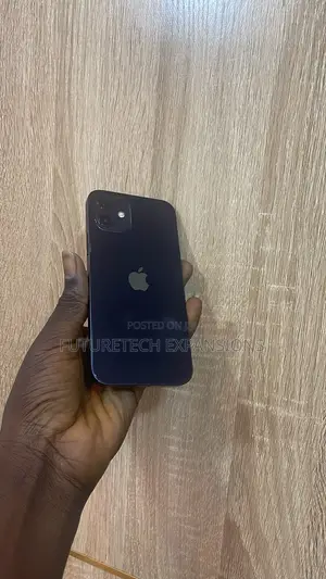 Apple iPhone 12 64 GB Black