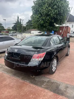 Honda Accord 2010 Black