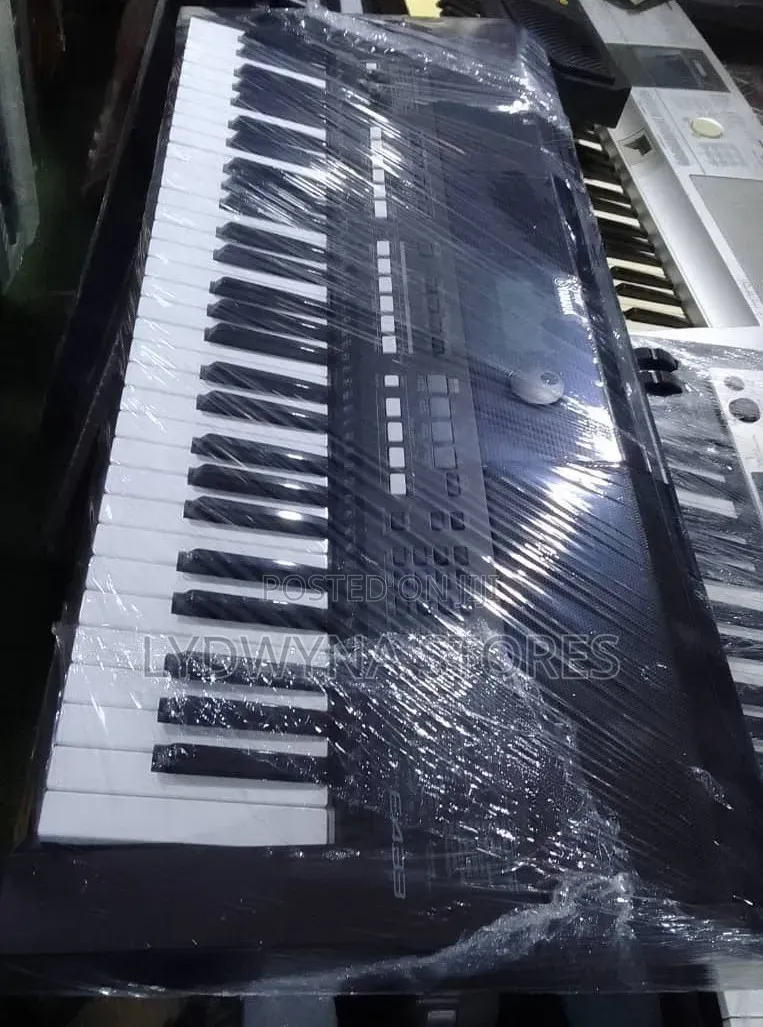 Standard Sound Quality PSR E433 UK Used Keyboard