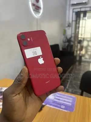 Apple iPhone 11 256 GB Red