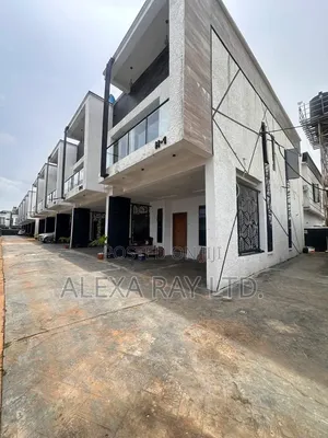 4bdrm House in Ikota for rent