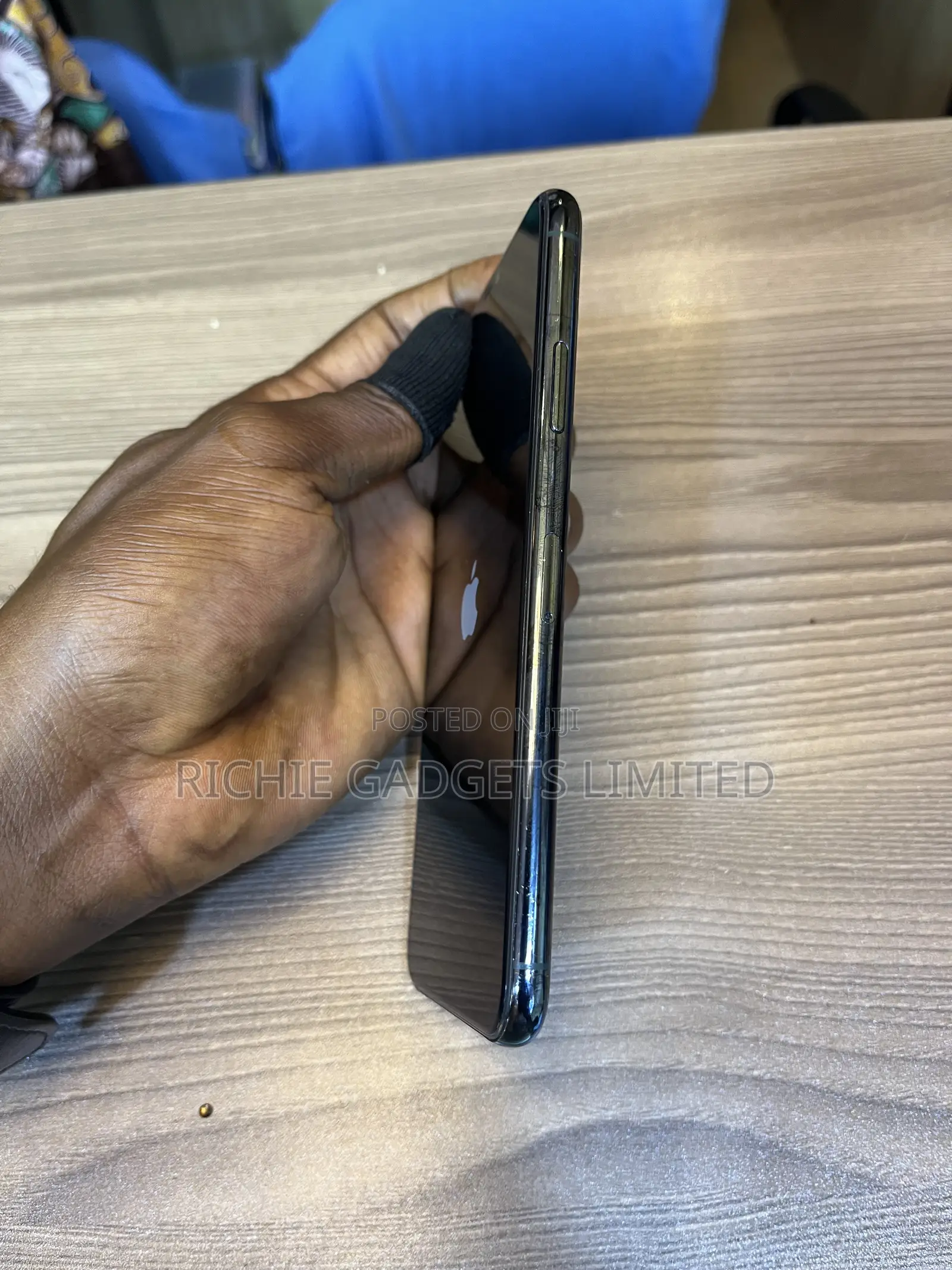 Apple iPhone 11 Pro Max 64 GB Green