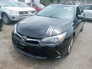 Toyota Camry 2016 Black