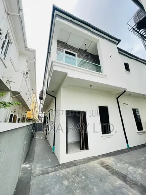 5bdrm Duplex in Ikota for rent