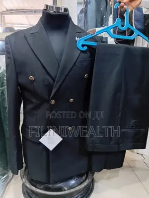 Double-Breasted Suits for Men