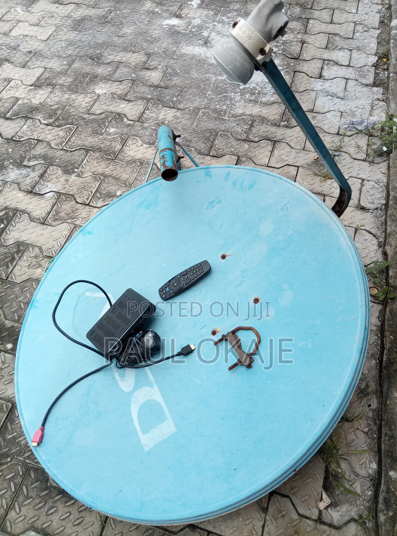 DSTV Decoder