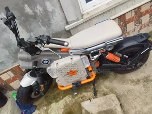 Motorcycle 2025 Orange