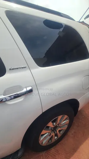 Toyota Sequoia 2012 White