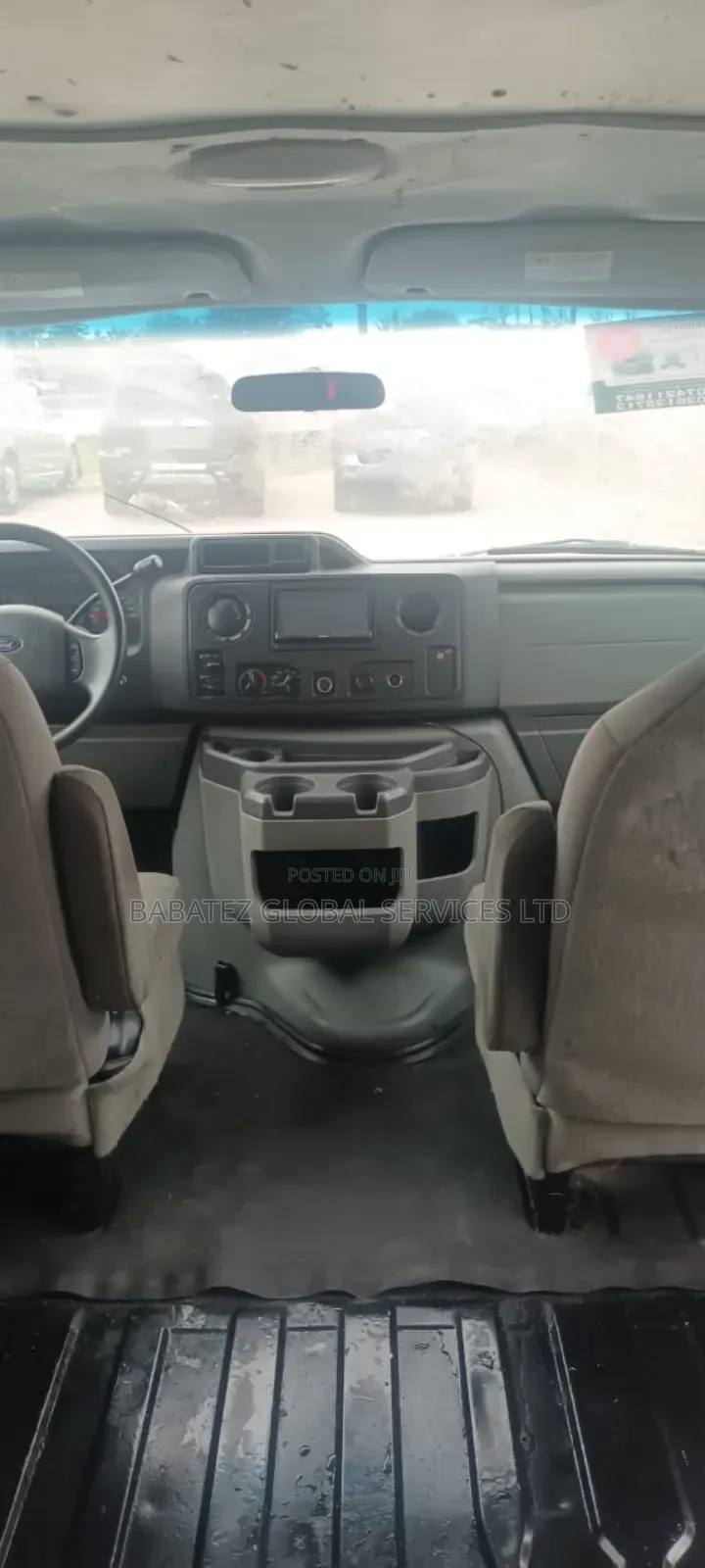 Ford E350 2010 White