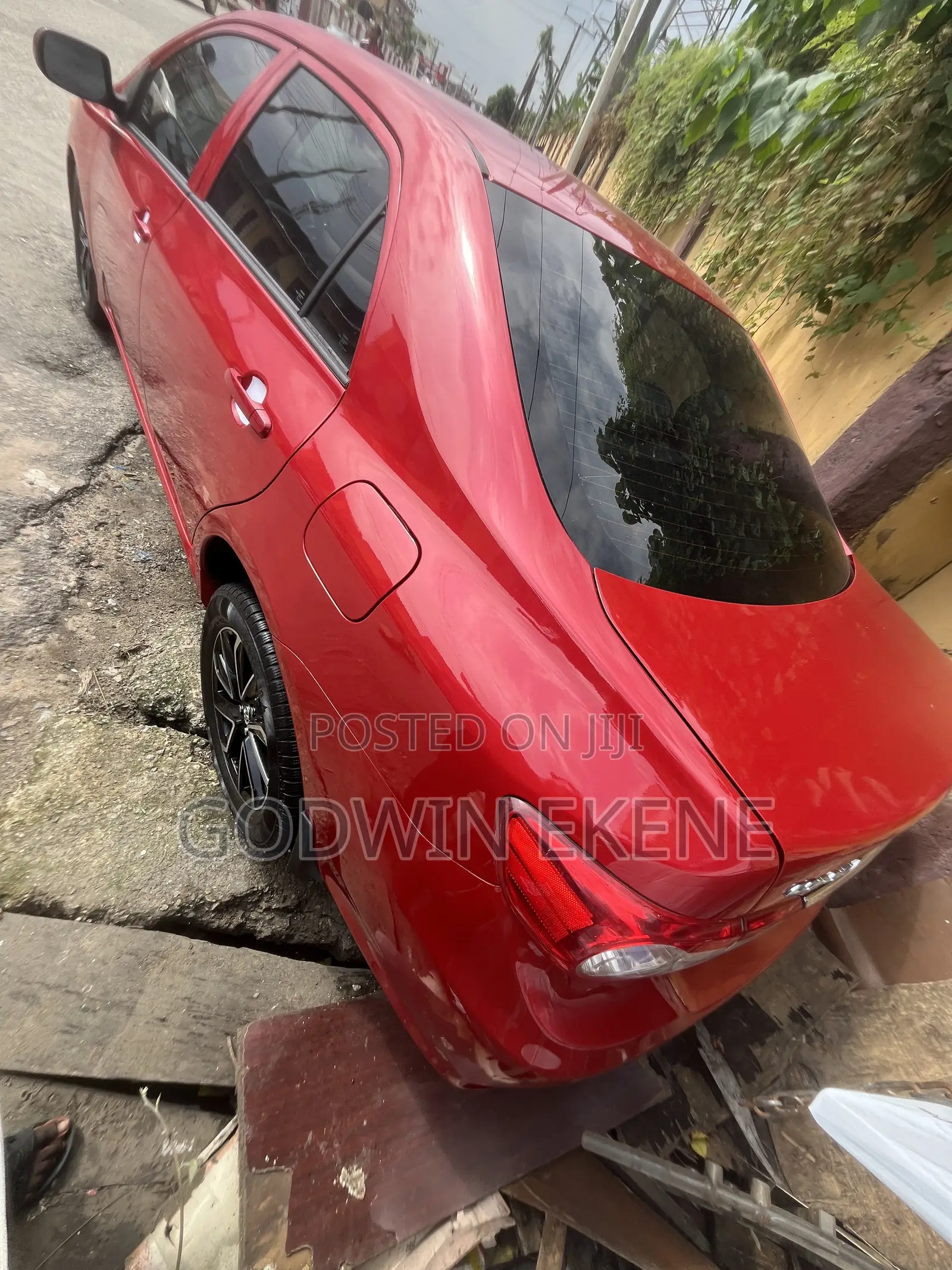 Toyota Corolla 2012 Red