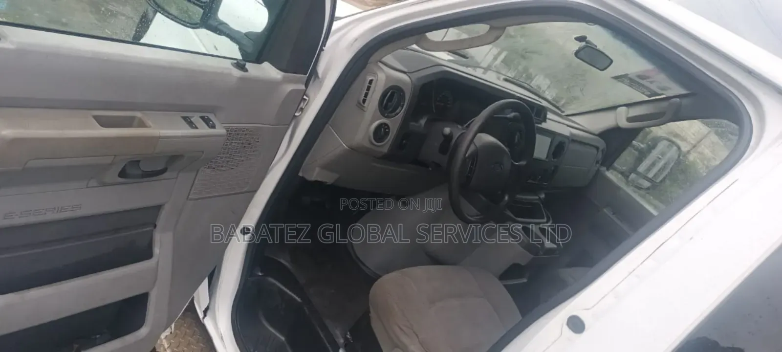 Ford E350 2010 White