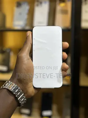 Apple iPhone 16e 128 GB Black