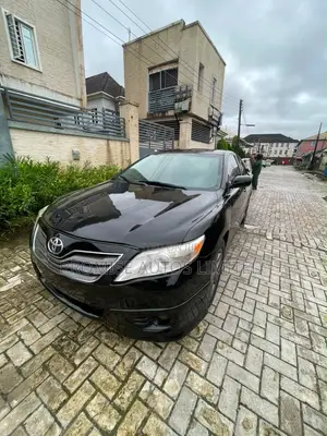 Toyota Camry Base 4dr Sedan (2.4L 4cyl 5M) 2009 Black