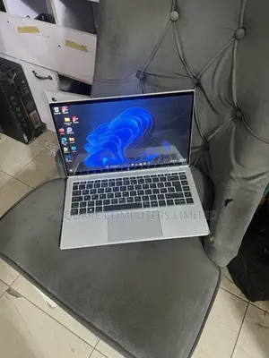 Laptop HP EliteBook x360 1040 G9 32GB Intel Core Ultra 7 SSD 512GB