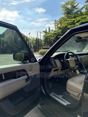 Land Rover Range Rover Vogue 2020 Black