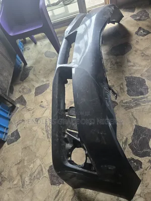 Frontbumper Camry 2013 Sport