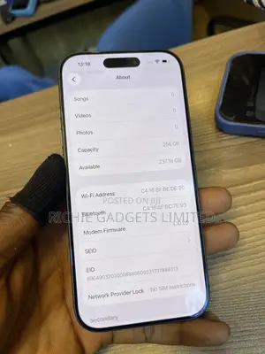 Apple iPhone 17 256 GB Black