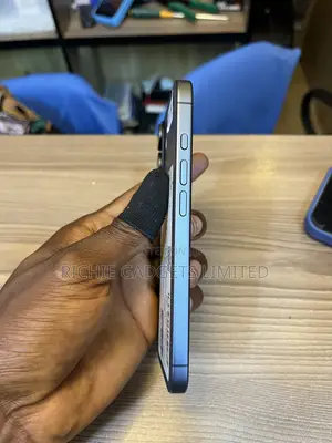 Apple iPhone 17 256 GB Black