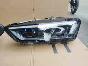 Complete Head Lamp Audi R8 2020