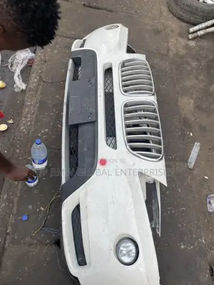 BMW Front Bumper X7