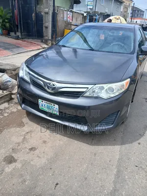 Toyota Camry 2012 Gray