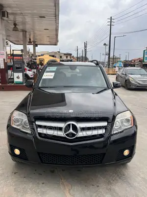 Mercedes-Benz GLK-Class 350 4MATIC 2010 Black
