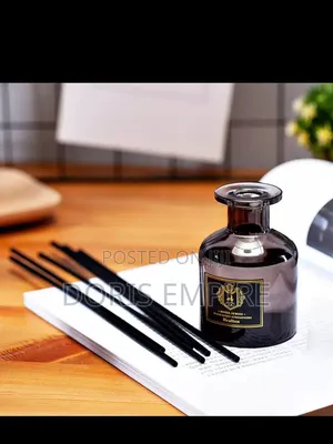 120 Ml High Quality Diffuser in Jasmine, Hilton, Freesia