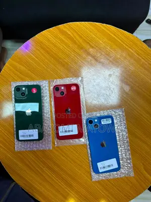 Apple iPhone 13 128 GB