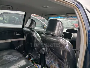 Toyota Yaris Base Hatchback 5dr 2010 Blue