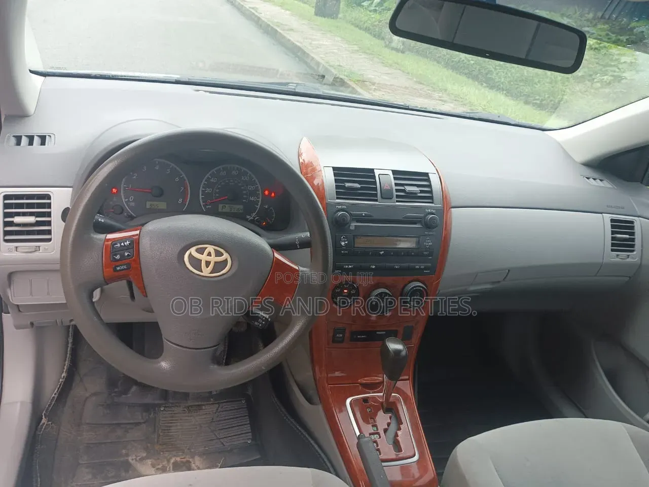 Toyota Corolla 2012 Black