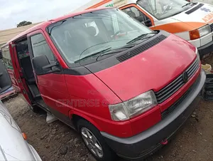 Volkswagen Transporter 2003 Red
