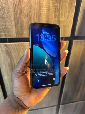 Apple iPhone 11 128 GB Black