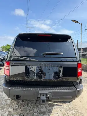 Toyota Land Cruiser Prado 2.4 Hybrid 2024 Black