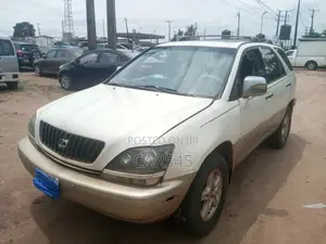 Lexus RX 300 4WD 1999 White
