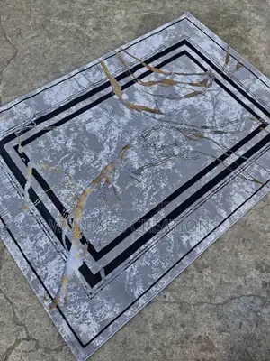 Center Rugs
