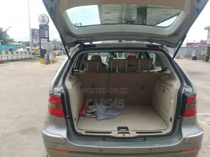 Mercedes-Benz B-Class 2010 Gray