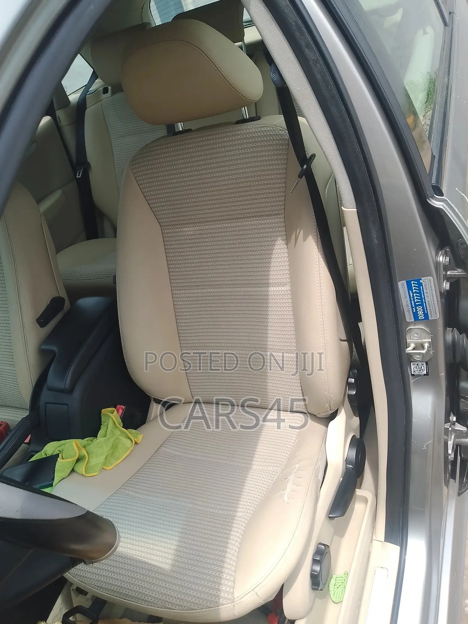 Mercedes-Benz B-Class 2010 Gray