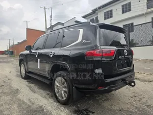 New Toyota Land Cruiser 2025 Black