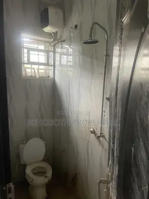 3bdrm Bungalow in Green View Estate, Akala Express for rent