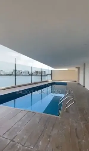 6bdrm House in Banana Island for sale
