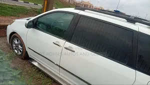 Toyota Sienna 2005 White